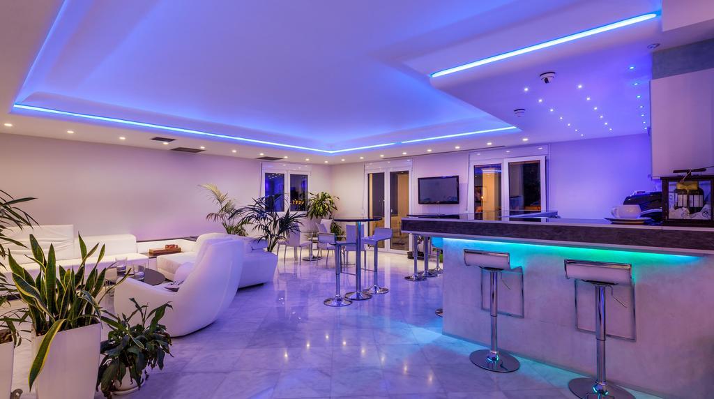 Pearl Bay Hotel Apartments Vrontádos 외부 사진