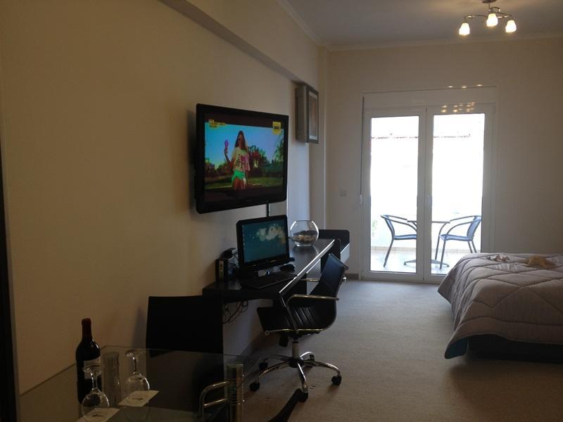 Pearl Bay Hotel Apartments Vrontádos 외부 사진